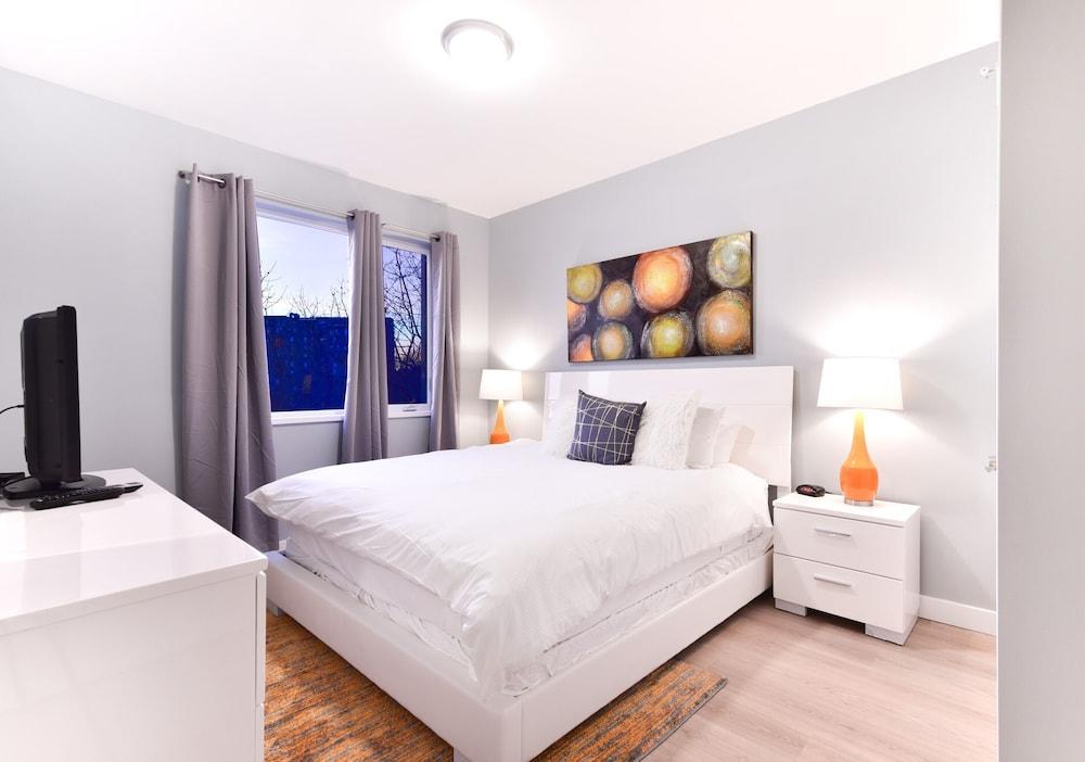 Global Luxury Suites At Longwood Brookline Eksteriør billede