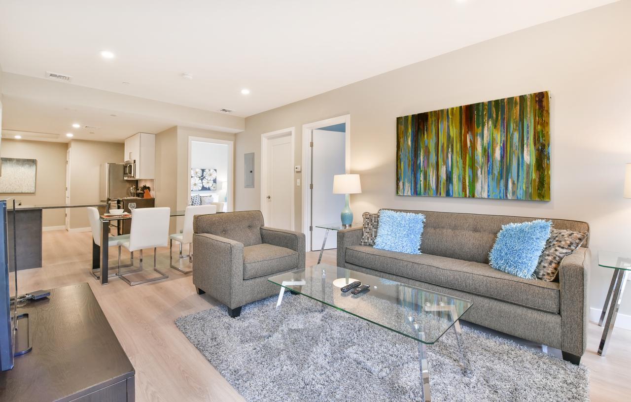 Global Luxury Suites At Longwood Brookline Eksteriør billede