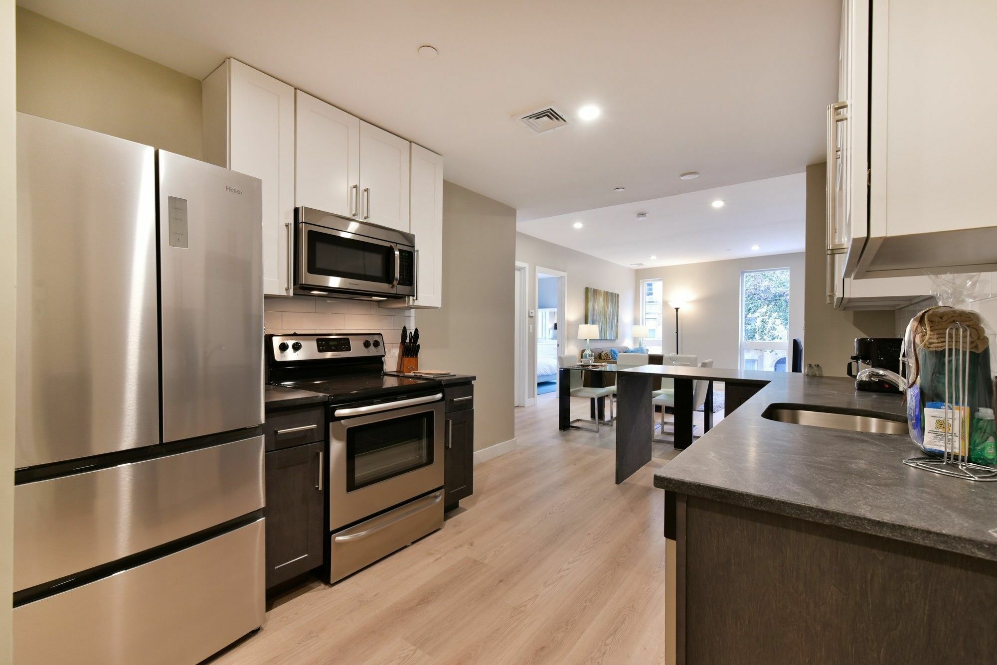 Global Luxury Suites At Longwood Brookline Eksteriør billede