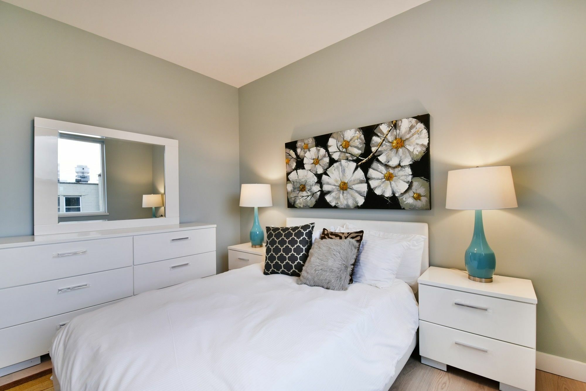 Global Luxury Suites At Longwood Brookline Eksteriør billede